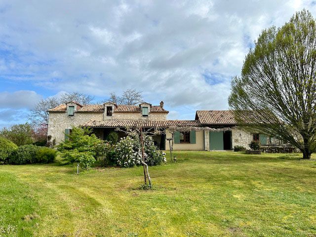 Property photo 3 of 28