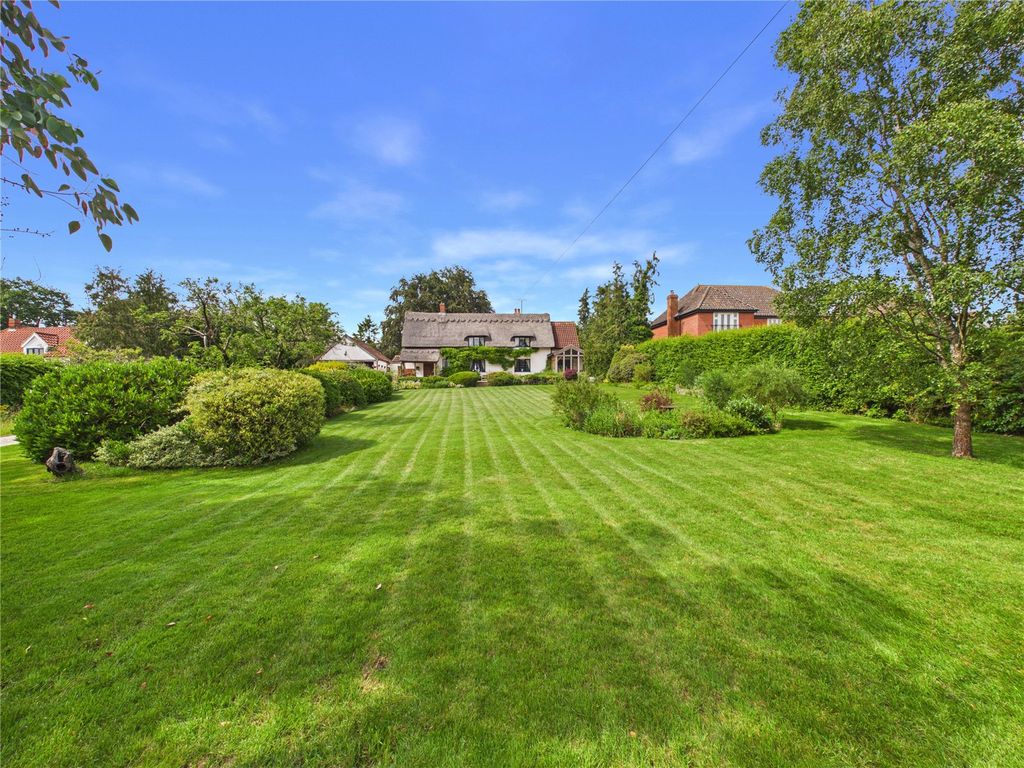 Property photo 2 of 16 Picture No. 02
