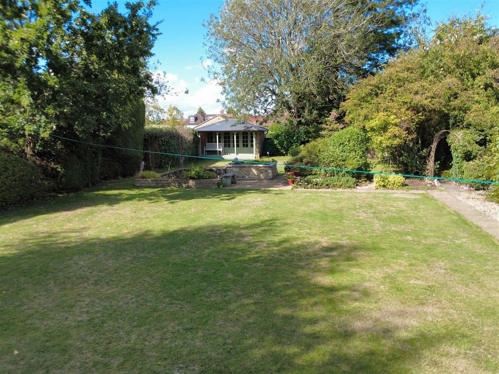 Property photo 2 of 39 Grd 1.Jpg