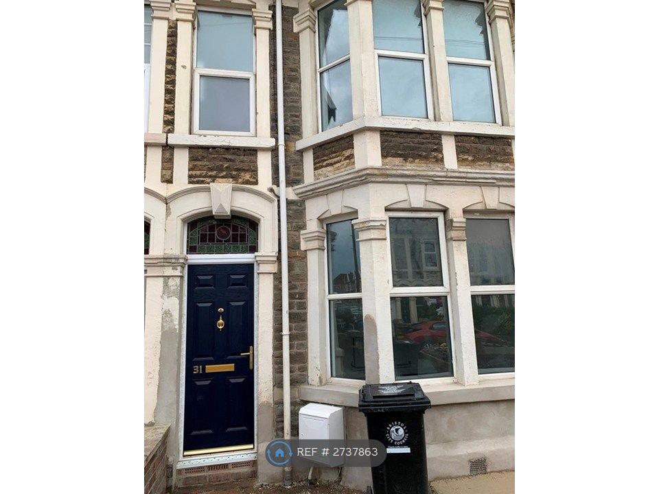 Property photo 2 of 14