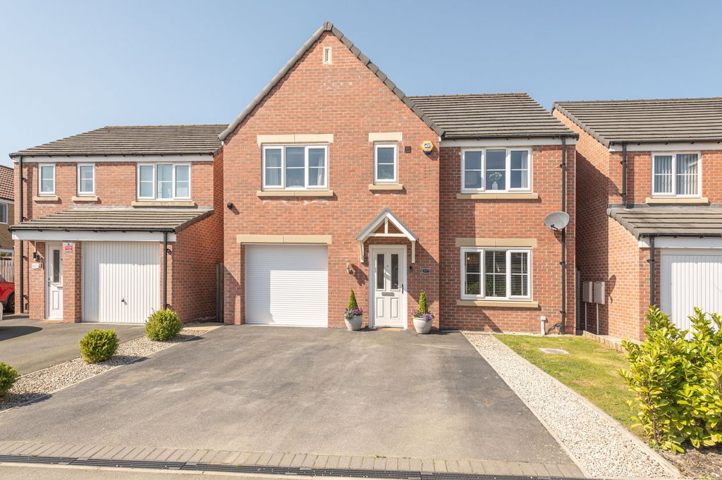 Property photo 1 of 23