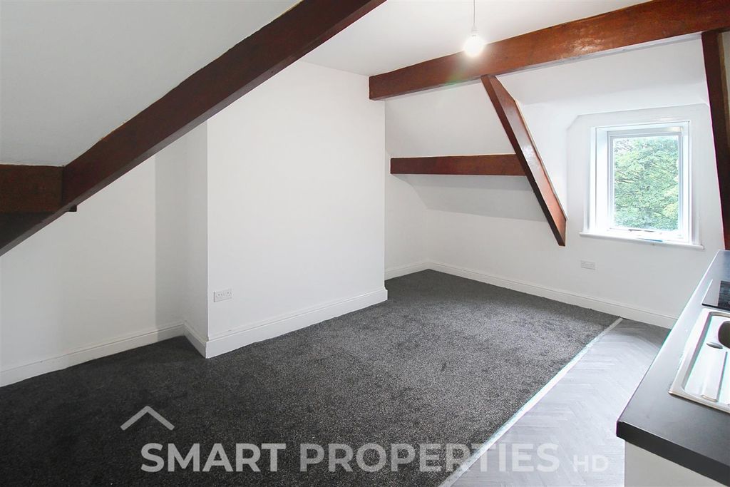 Property photo 1 of 5 Flat-4-125-Fitzwilliam_00002.Jpeg