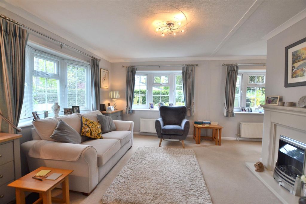 Property photo 3 of 20 Living Room 1.Jpg