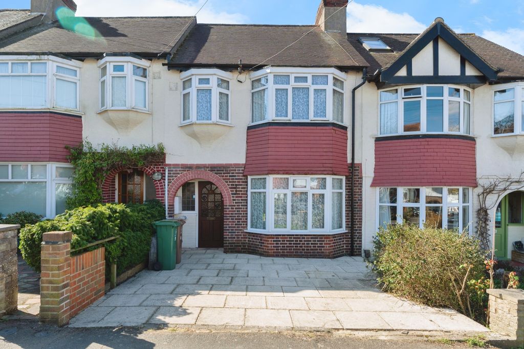 Property photo 1 of 15