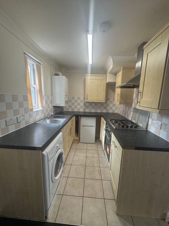 Property photo 2 of 7