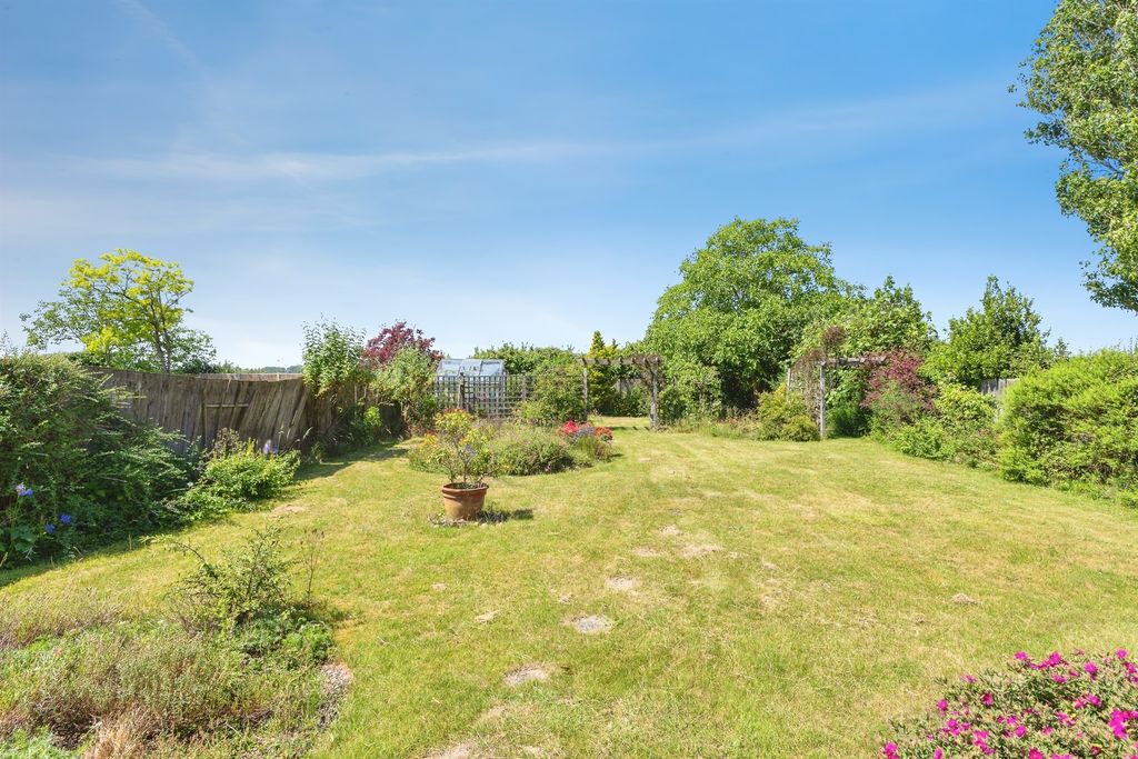 Property photo 3 of 21