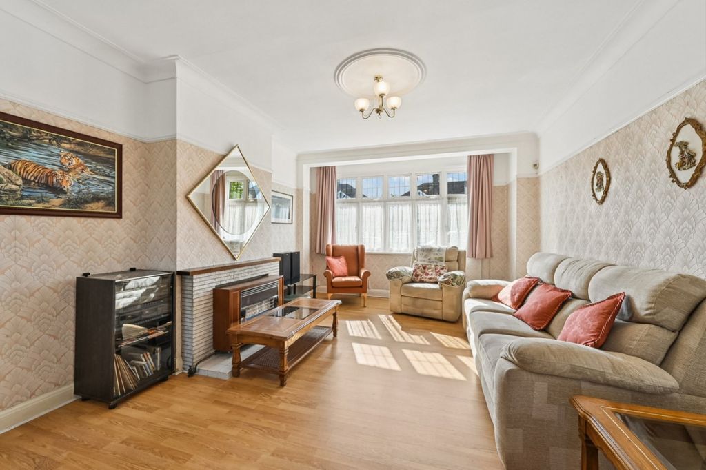 Property photo 2 of 16 Picture No. 06