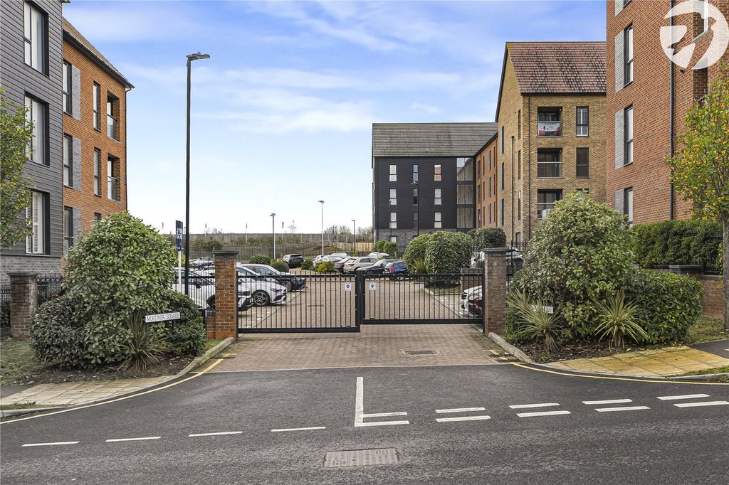Property photo 1 of 19 Gated Entrance