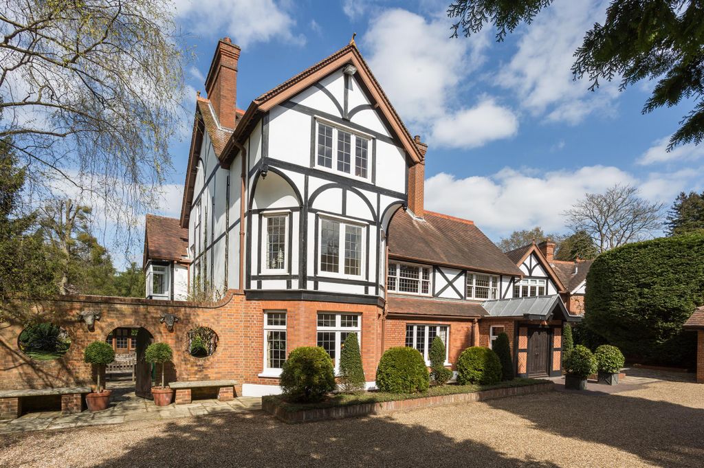 Additional image 25 of 5 bed link detached house for saleBishopsgate Road, Englefield Green, Surrey TW20