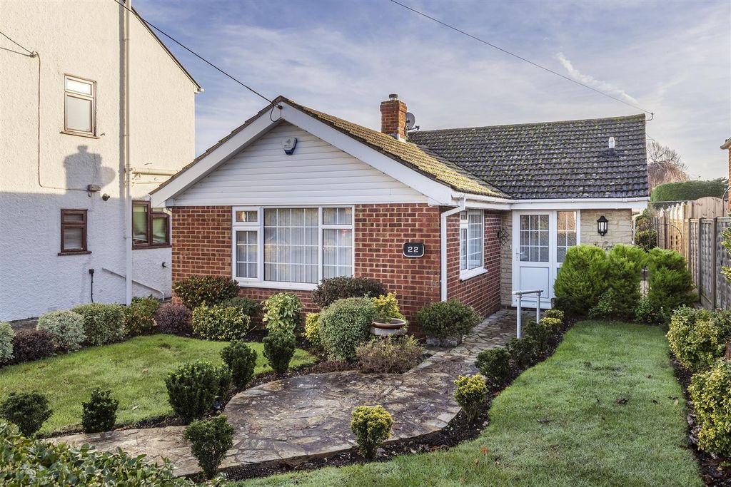 Property photo 1 of 26