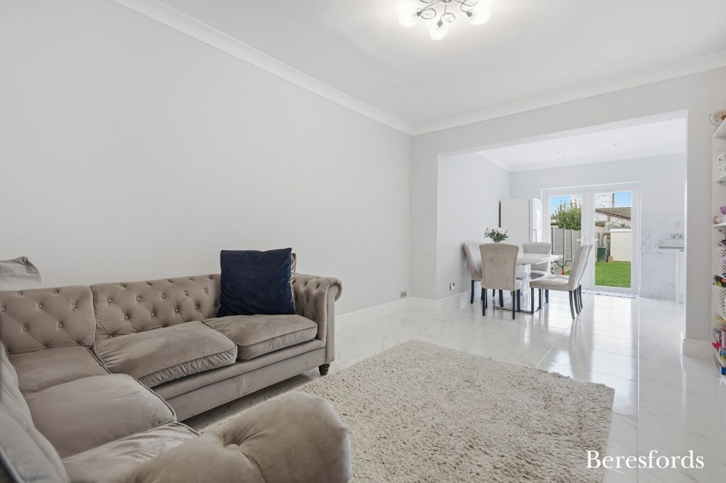 Property photo 3 of 20 Picture No. 18