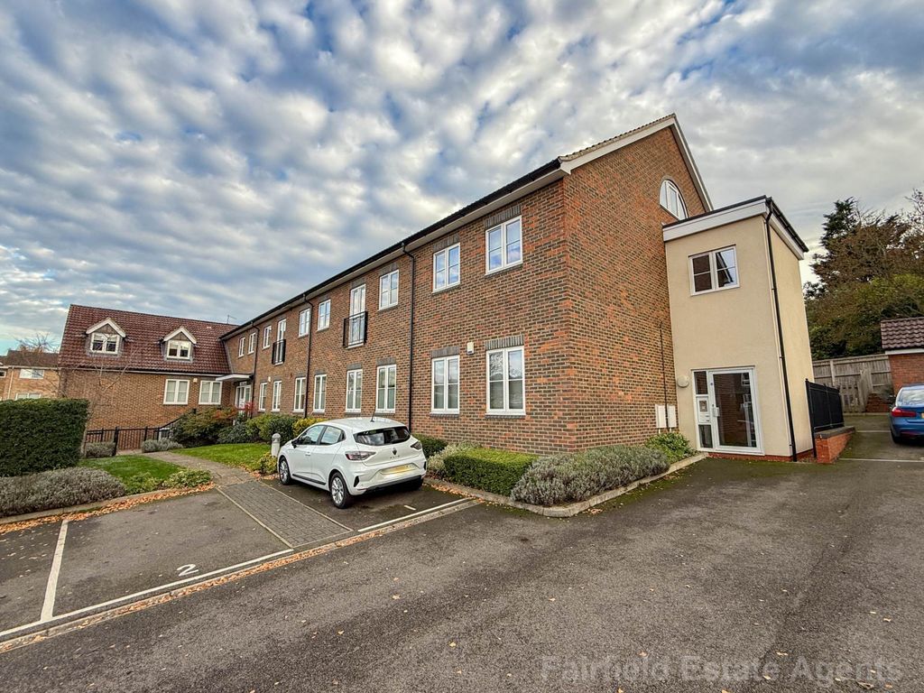 Property photo 2 of 13