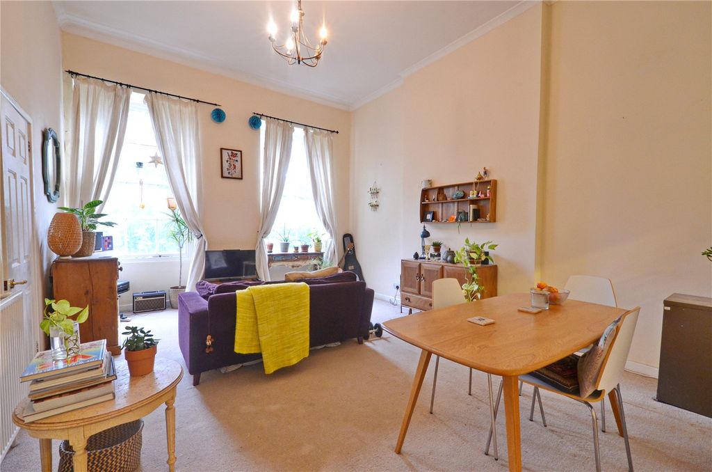 Property photo 2 of 16 Picture No. 06