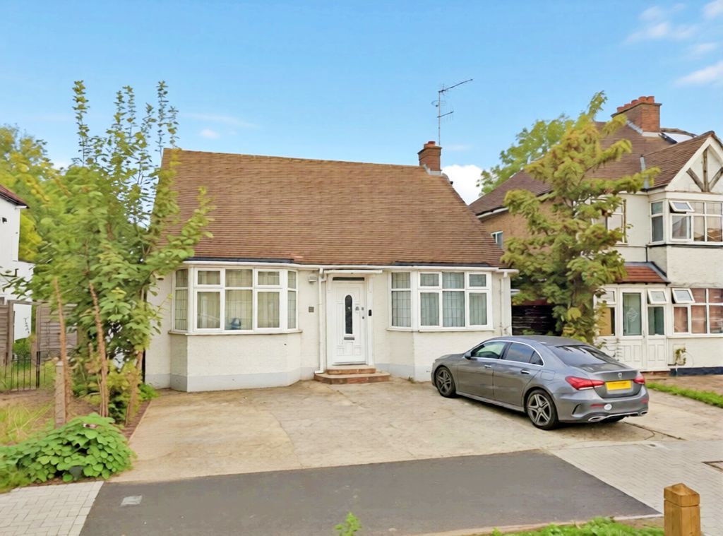 Property photo 1 of 10 Photo 10