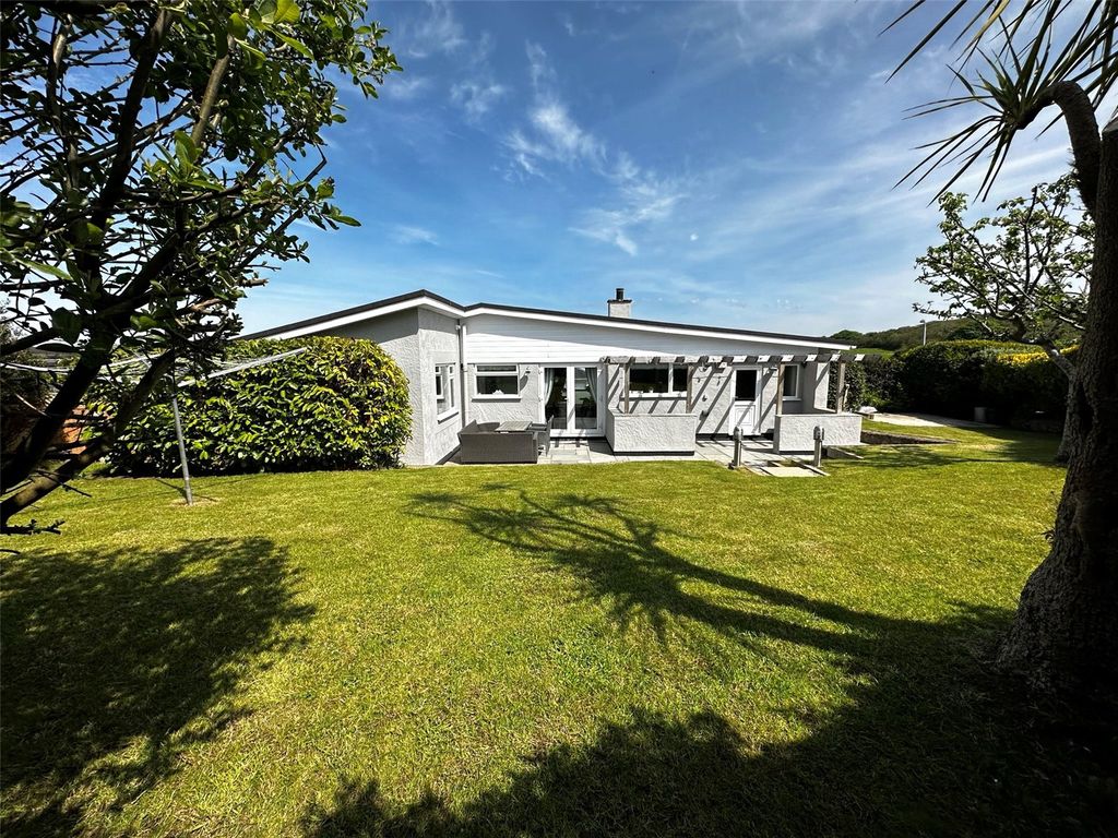 Property photo 1 of 23 Picture No. 21