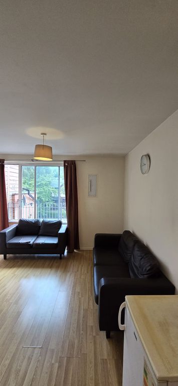 Property photo 3 of 13 Photo 2