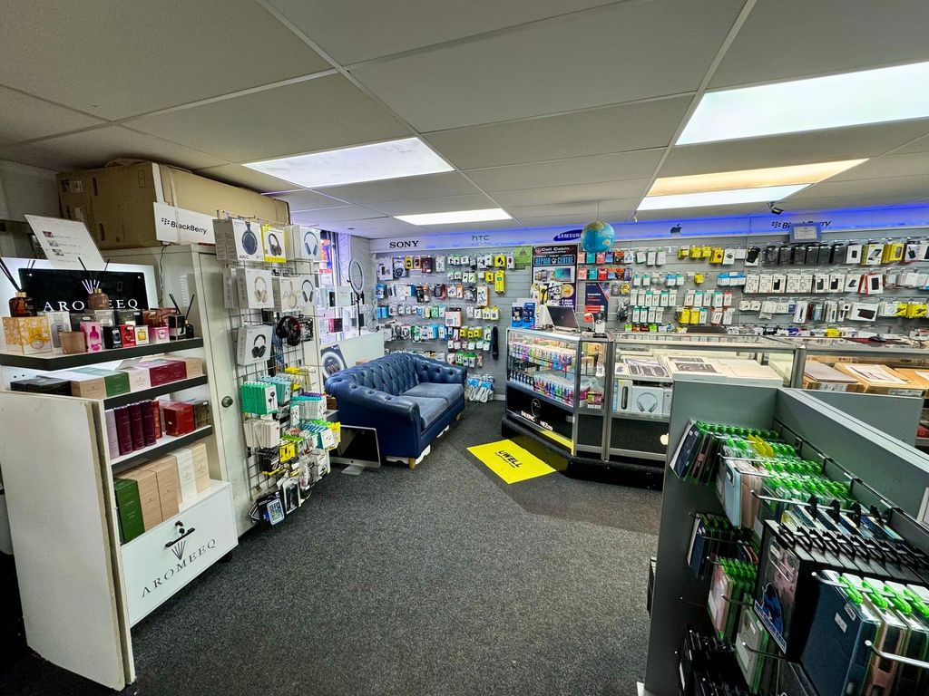 Property photo 2 of 10