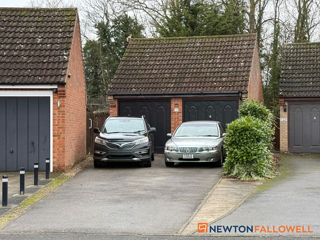 Property photo 3 of 24