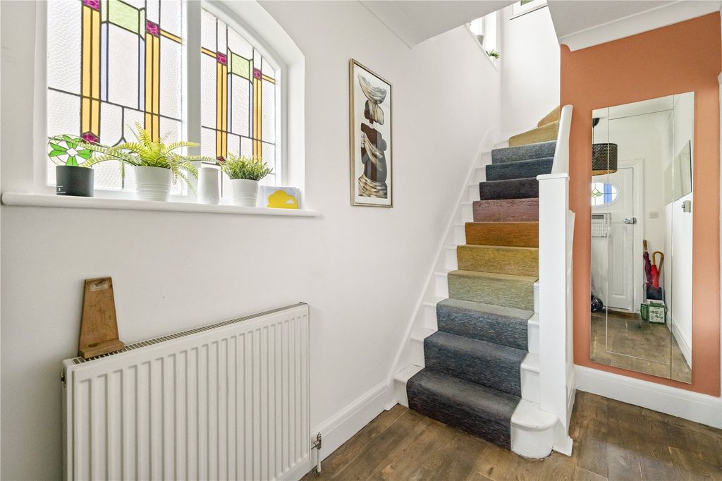 Property photo 2 of 19 Picture No. 20