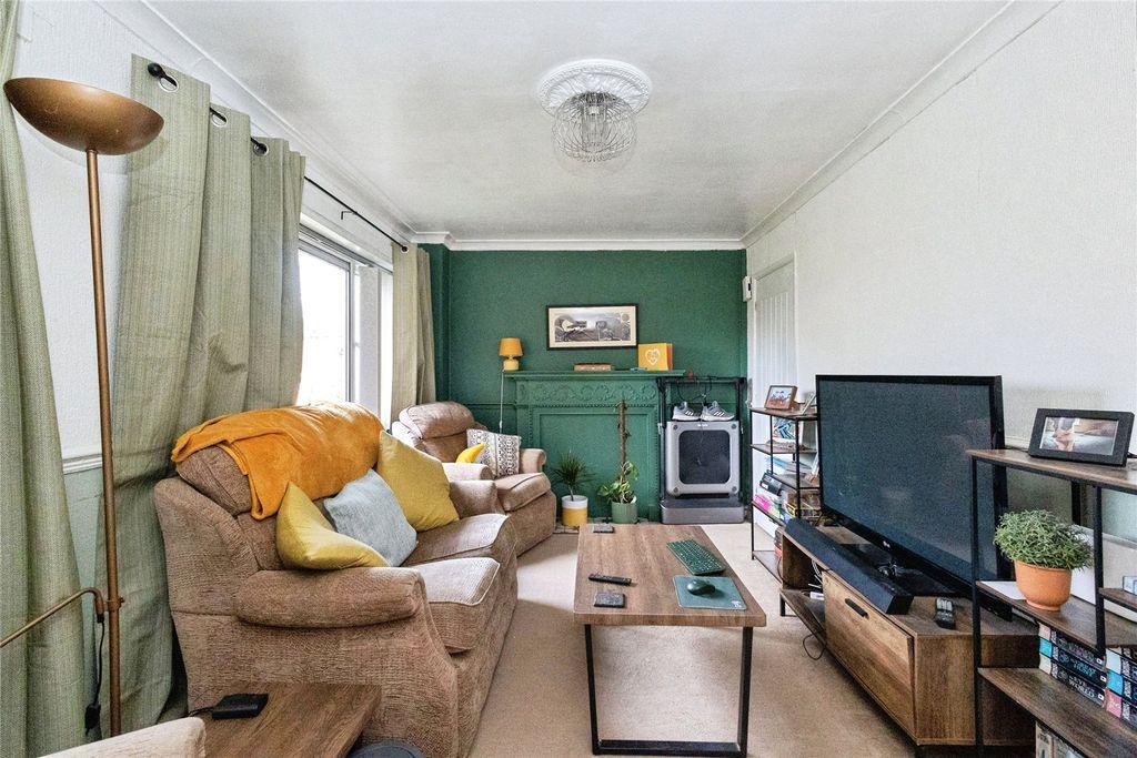 Property photo 2 of 20 Picture No. 08