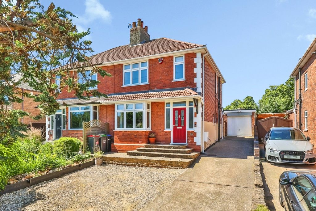 Property photo 1 of 20 Pbox-Img.Jpg
