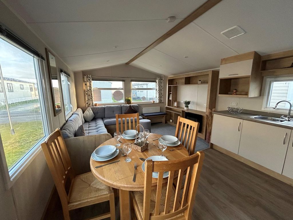 Property photo 1 of 6 Car0056345 - Static Caravan
