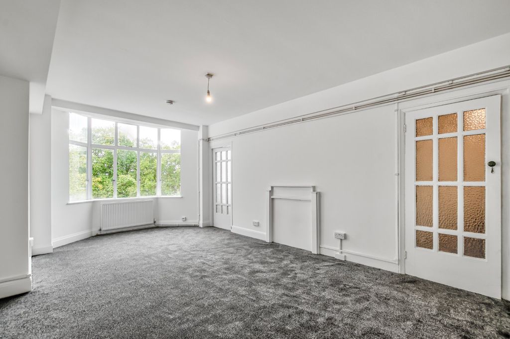Property photo 2 of 11 Picture No. 04