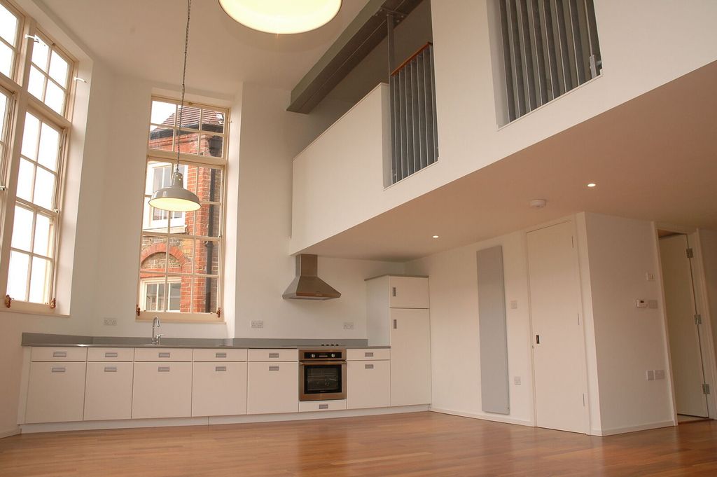 Property photo 1 of 1