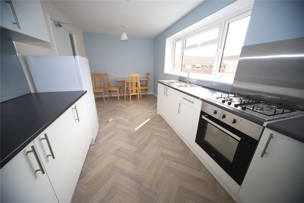 Property photo 2 of 9 Picture No. 05