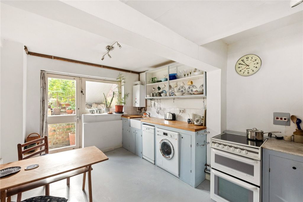 Property photo 3 of 12 Picture No. 09