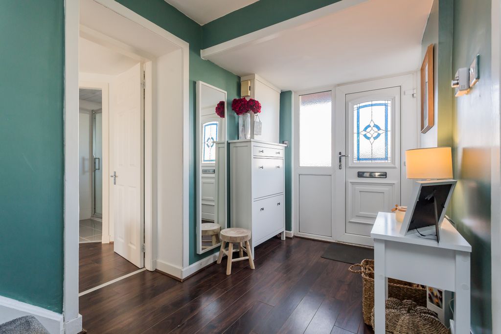 Property photo 2 of 17 Property Image 2