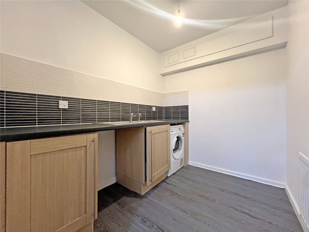 Property photo 3 of 25 Picture No. 25