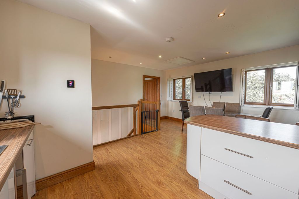 Additional image 7 of 3 bed detached house for saleLodge Hill, Caerleon NP18
