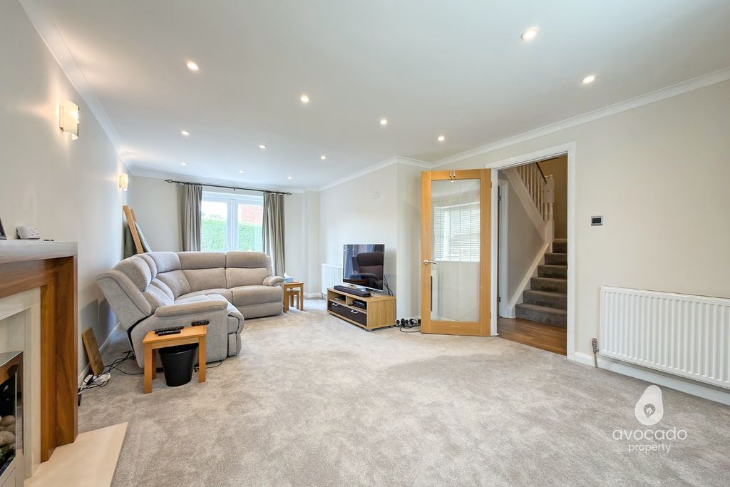Property photo 3 of 21 4844125