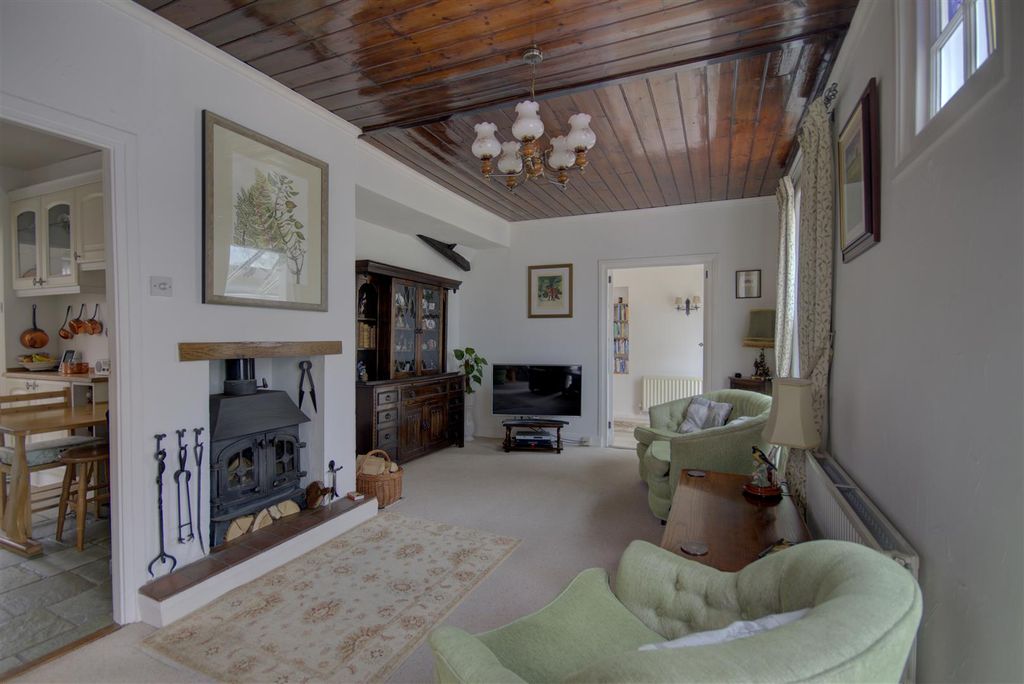 Property photo 3 of 36 Img_7154_5_6.Jpg