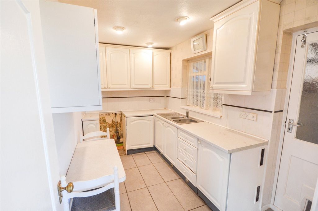 Property photo 2 of 10 Picture No. 01