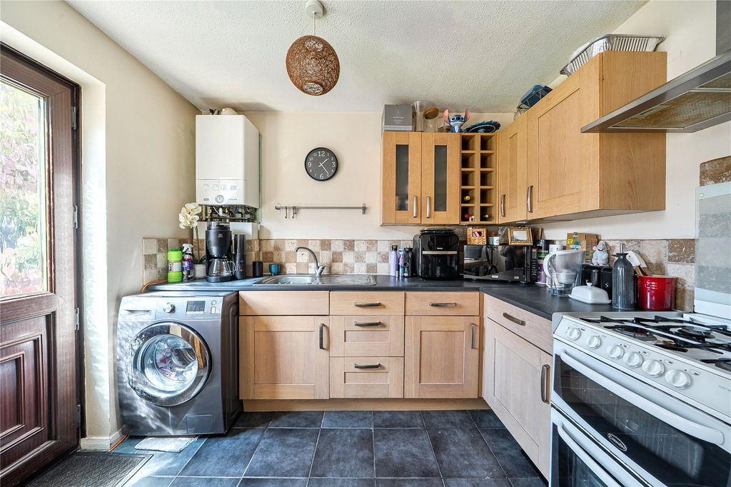 Property photo 3 of 10 Picture No. 04