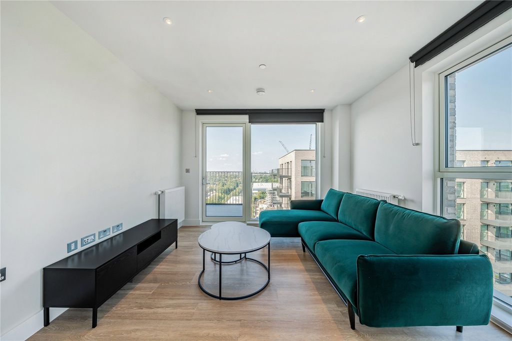 Property photo 3 of 19 Picture No. 39