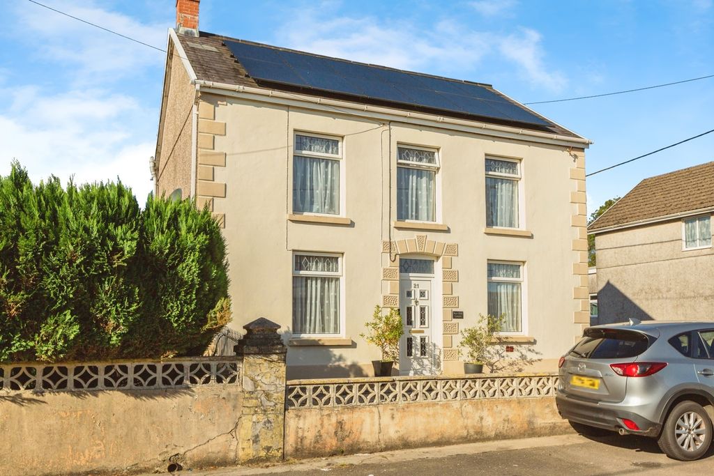 Property photo 1 of 17 Photo