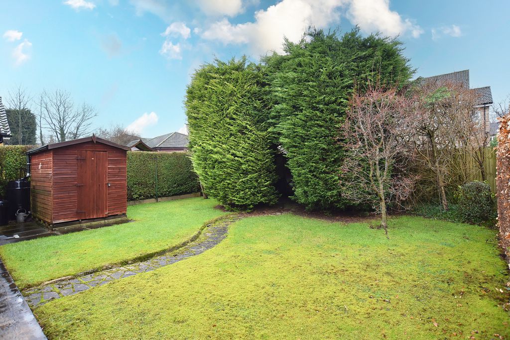 Property photo 2 of 9 2