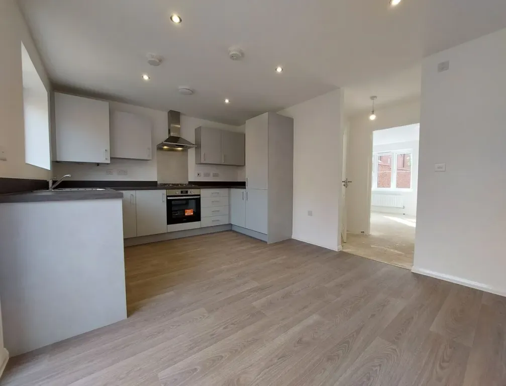 Property photo 2 of 5