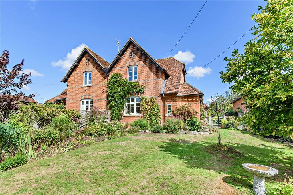 Property photo 1 of 24 Picture No. 10