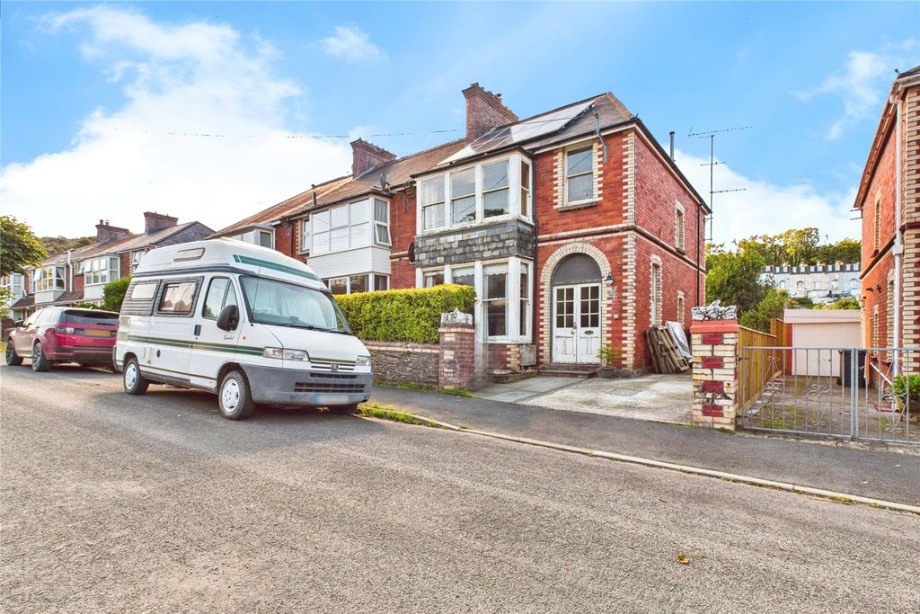 Property photo 2 of 13 Picture No. 14