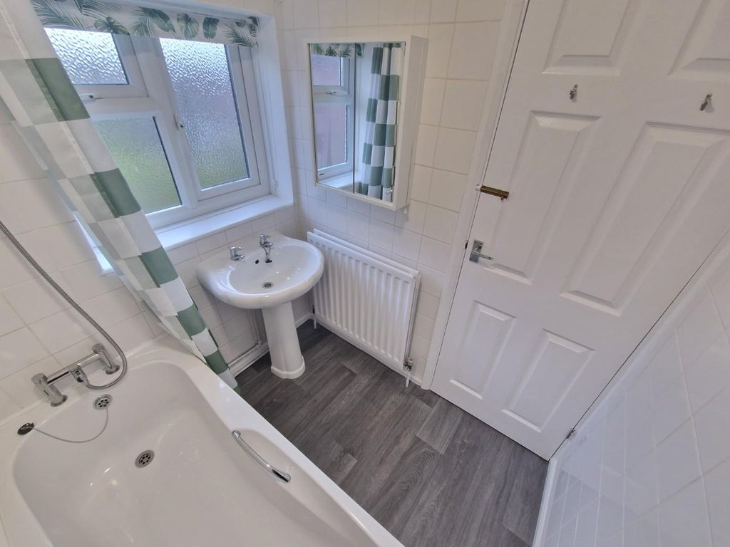 Property photo 3 of 24 20260319_171544.Jpg