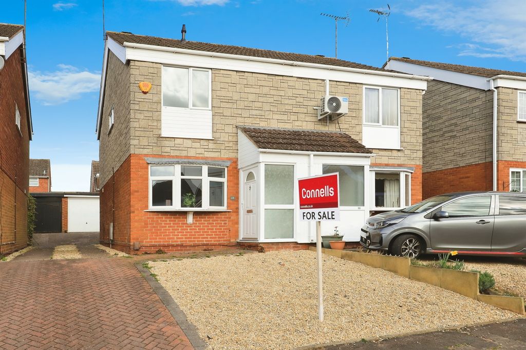 Property photo 1 of 16