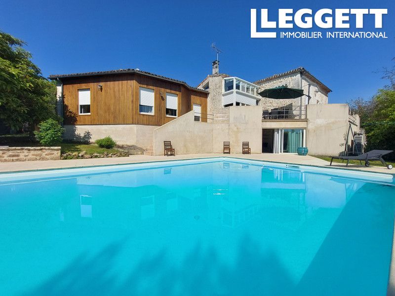 Property photo 2 of 10