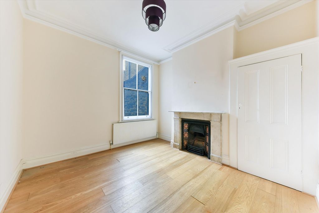 Property photo 3 of 20 Image