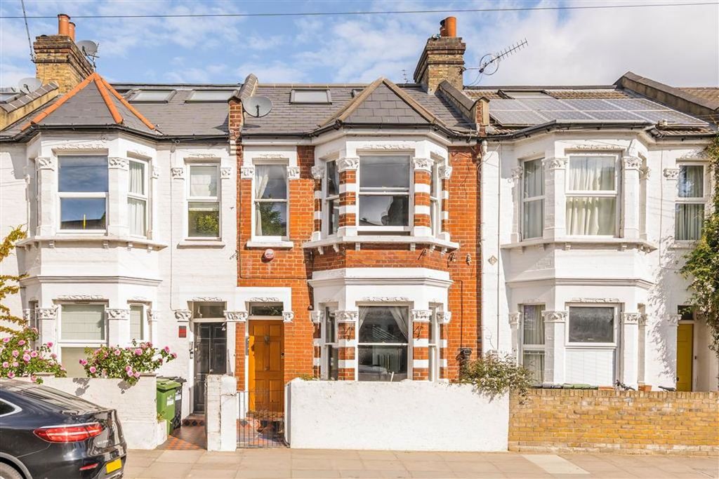 Property photo 1 of 16