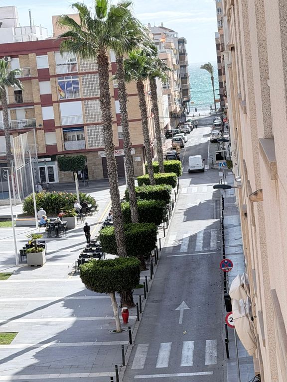 Property photo 1 of 27