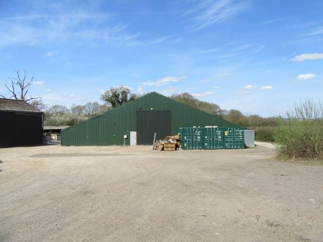 Property photo 1 of 3